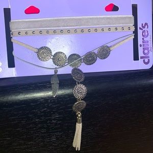 SOLD 🚫 NWT Vintage Look 4 Pc Grey Boho Choker Set